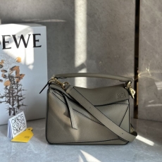 Loewe Puzzle Bags